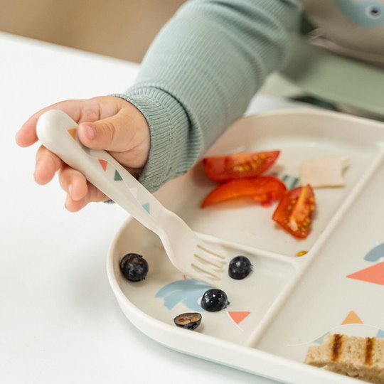 Done by Deer Sztućce dla Dziecka Foodie Celebration Sand