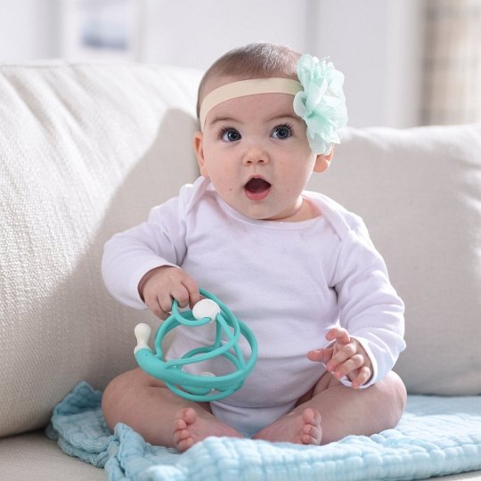 Mombella Gryzak z Grzechotką Ślimak