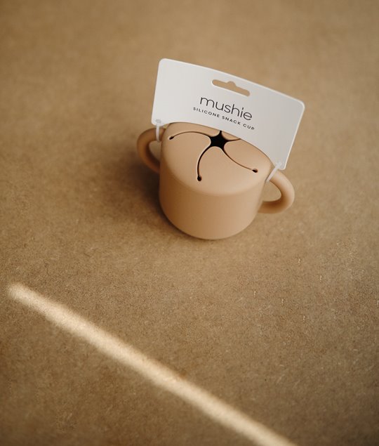 Mushie Kubek na Przekąski dla Dzieci 400 ml Shifting Sand