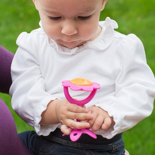 Innobaby Gryzak Grzechotka Kwiatek Green