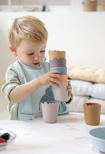 Done by Deer Kubek dla Dziecka Kiddish Croco Blue