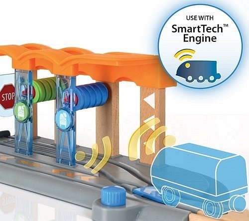 BRIO World Smart Tech Myjnia Kolejowa