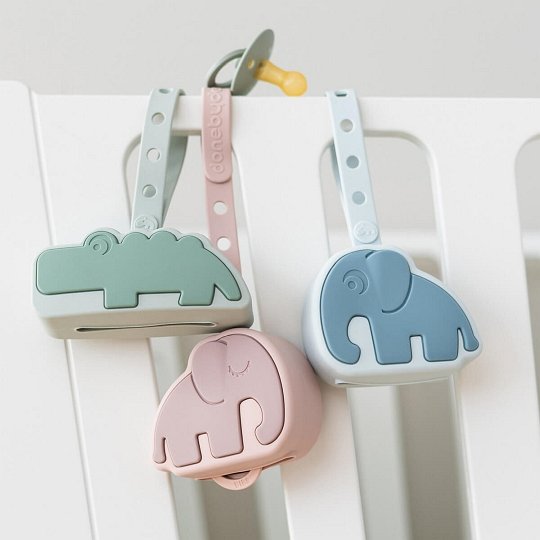 Done by Deer Etui na Smoczek Słonik Elphee Blue