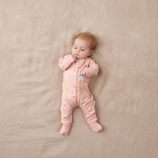 ergoPouch Śpiworek z nogawkami 6-12M 1.0TOG Daisies