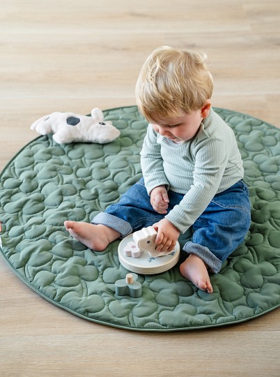 Done by Deer Mata Edukacyjna dla Niemowlaka Tiny Farm Green