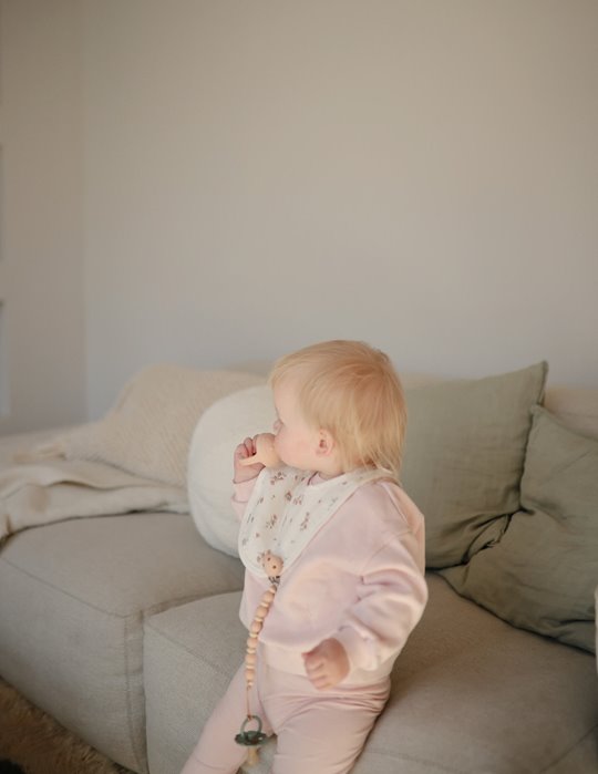 Mushie Zawieszka do Smoczka Luna Blush