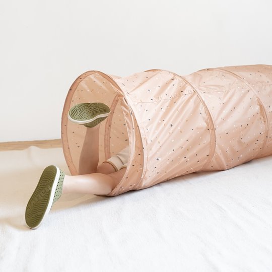 3 Sprouts Tunel do Zabawy Terrazzo Clay