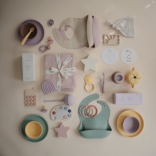 Mushie Silikonowy Talerzyk dla Dziecka z Przyssawką Soft Lilac
