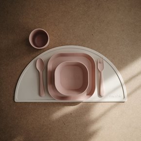 Mushie Zestaw Naczyń dla Dziecka Square Blush