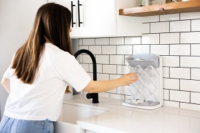 Ubbi Suszarka Stojąca na Butelki i Smoczki Grey