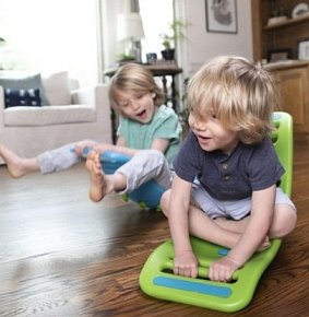 Fat Brain Toy  Bujawka Teeter Popper Zielona