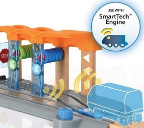 BRIO World Smart Tech Myjnia Kolejowa