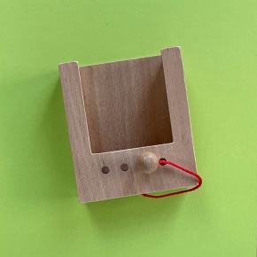 WiemTo Drewniane Pudełko do Kart z Otworami