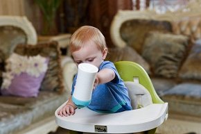 Mombella Kubek Niekapek Latarnia Morska B