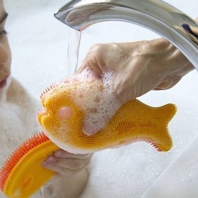 Innobaby Myjka Silikonowa Rybka Mango