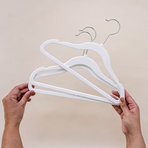 Wieszaki Welurowe dla Dzieci White 15 szt. 3Sprout