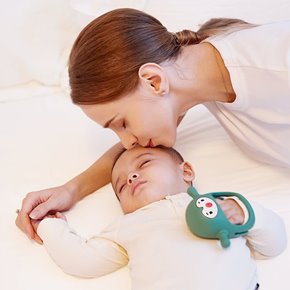 Smily Mia Gryzak silikonowy Pingwin Pine Green